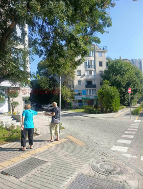 Обява Продава 2-СТАЕН,град Бургас, Зорница