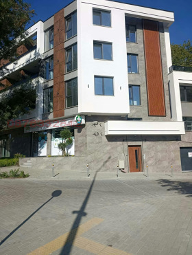 Обява Продава 2-СТАЕН,град Бургас, Зорница