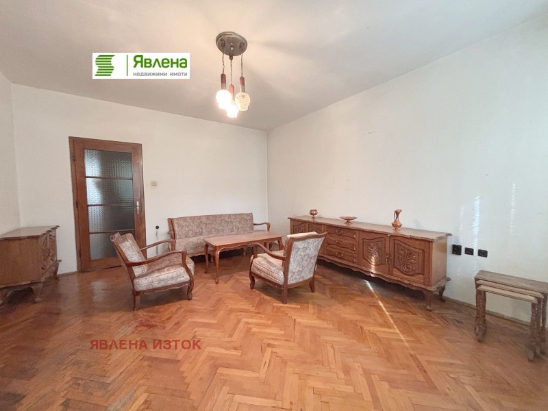 Продава 3-СТАЕН, град София, Оборище • 341000 € / 666938.03 лв. • 98038981 1 — Holmes.bg Продава 3-СТАЕН, град София, Оборище • 341000 € / 666938.03 лв. • 98038981 1