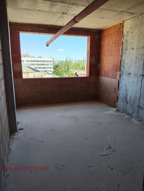 Обява Продава 2-СТАЕН,град Русе, Родина 1