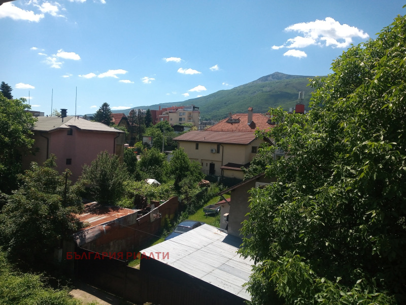Продава КЪЩА, град София, Бъкстон • 679000 € / 1328008.57 лв. • 95639921 1 — Holmes.bg Продава КЪЩА, град София, Бъкстон • 679000 € / 1328008.57 лв. • 95639921 1