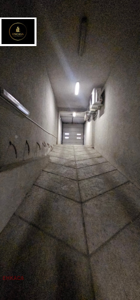 ГАРАЖ, ПАРКОМЯСТО, 12 m2 - Holmes.bg ГАРАЖ, ПАРКОМЯСТО, 12 m2