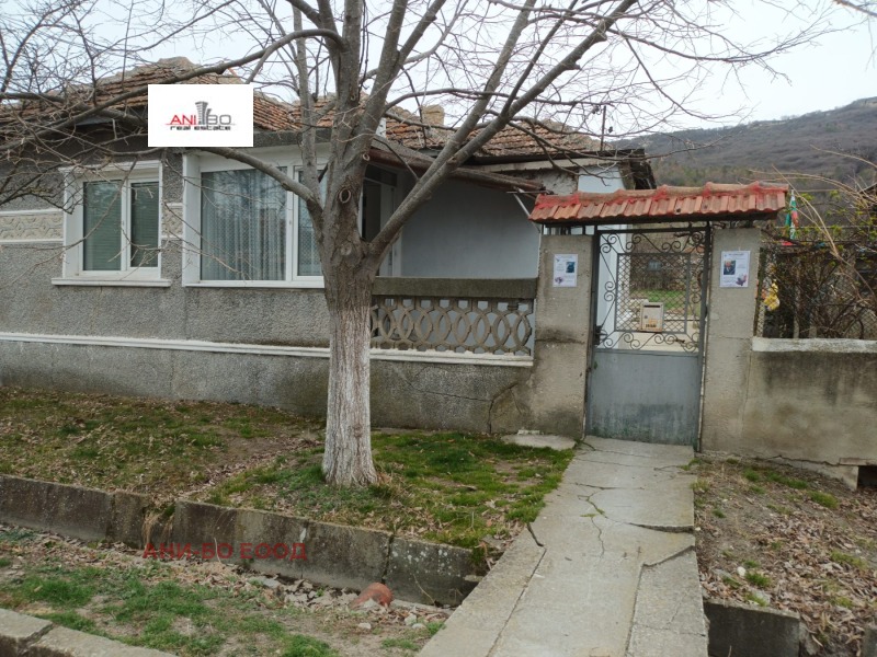 Продава  Къща, област Варна, с. Разделна • 67 000 EUR • ID 90232738 — holmes.bg - [1] 