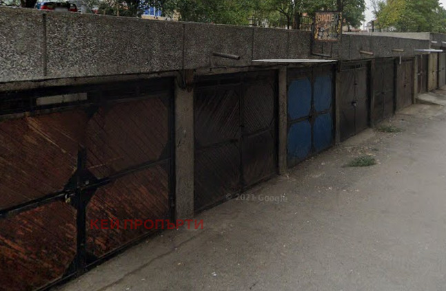 Продава ГАРАЖ, ПАРКОМЯСТО, град Добрич, Иглика • 14500 € • 65685856 1 — Holmes.bg Продава ГАРАЖ, ПАРКОМЯСТО, град Добрич, Иглика • 14500 € • 65685856 1
