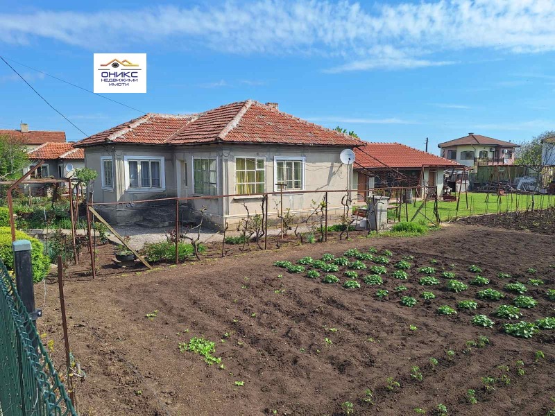 Продава КЪЩА, област Добрич, с. Царичино • 60000 € / 117349.80 лв. • 51525658 1 — Holmes.bg Продава КЪЩА, област Добрич, с. Царичино • 60000 € / 117349.80 лв. • 51525658 1