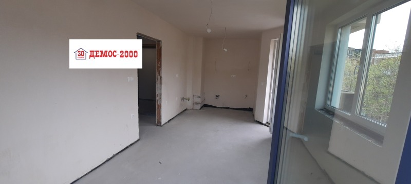 Продава 2-СТАЕН, град Варна, Базар Левски • 145000 € / 283595.35 лв. • 26272015 1 — Holmes.bg Продава 2-СТАЕН, град Варна, Базар Левски • 145000 € / 283595.35 лв. • 26272015 1