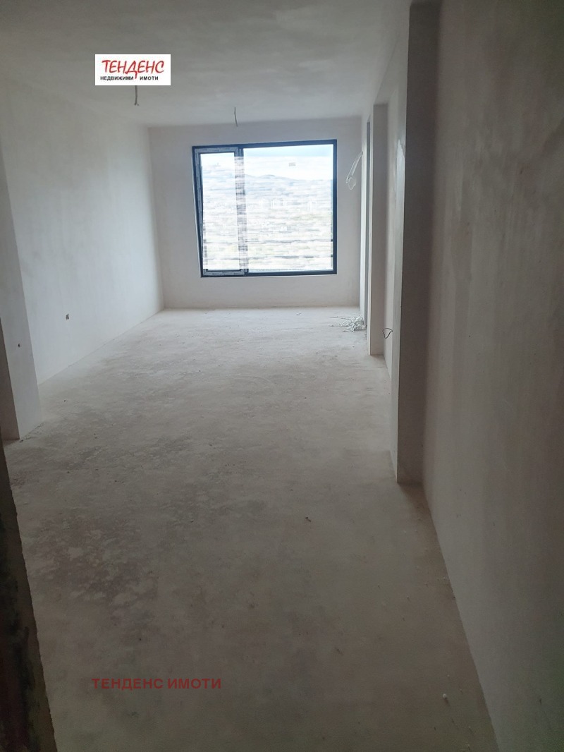 Продава 3-СТАЕН, град Кърджали, Възрожденци • 210000 лв. / 107371.30 € • 33545306 1 — Holmes.bg Продава 3-СТАЕН, град Кърджали, Възрожденци • 210000 лв. / 107371.30 € • 33545306 1