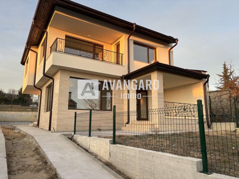 Продава  Къща, град Варна, Бриз •  309 000 EUR • ID 45614519 — holmes.bg - [1] 