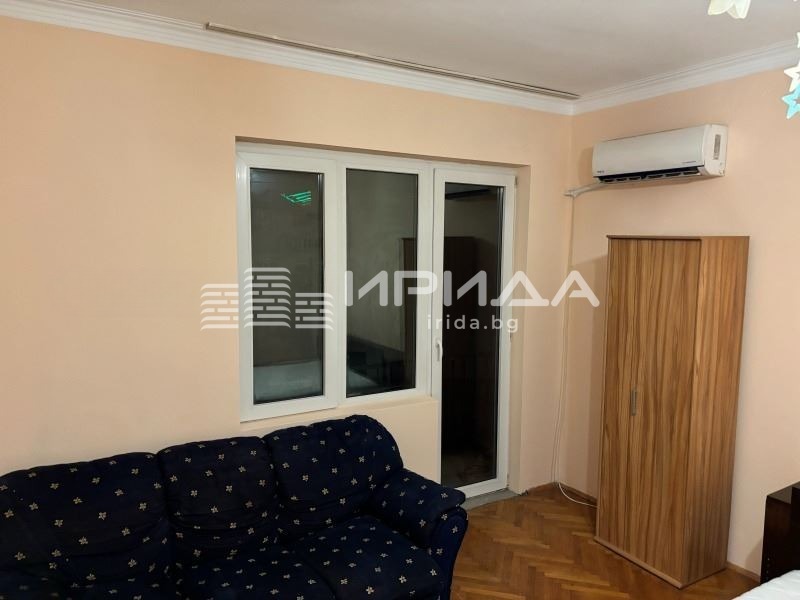 Продава 4-СТАЕН, град София, Център • 399000 € • 64534936 1 — Holmes.bg Продава 4-СТАЕН, град София, Център • 399000 € • 64534936 1
