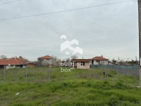 Продава Парцел, с. Конуш