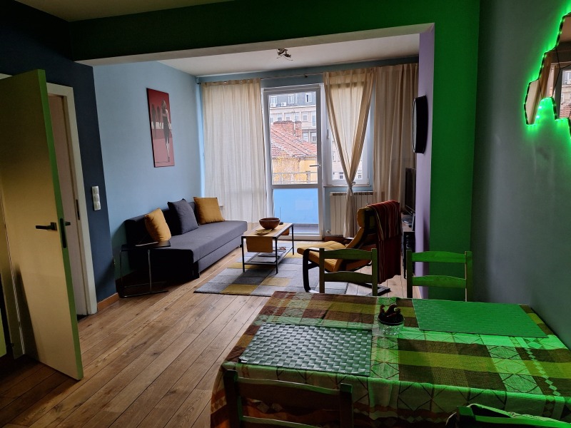 Продава 2-СТАЕН, град София, Център • 270000 € • 48917541 1 — Holmes.bg Продава 2-СТАЕН, град София, Център • 270000 € • 48917541 1