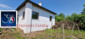 Продажба на имоти в с. Телиш, област Плевен - изображение 9 