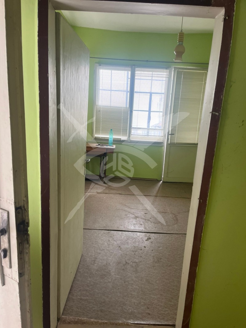 Продава КЪЩА, област Бургас, гр. Айтос • 135000 € / 264037.05 лв. • 18097838 1 — Holmes.bg Продава КЪЩА, област Бургас, гр. Айтос • 135000 € / 264037.05 лв. • 18097838 1