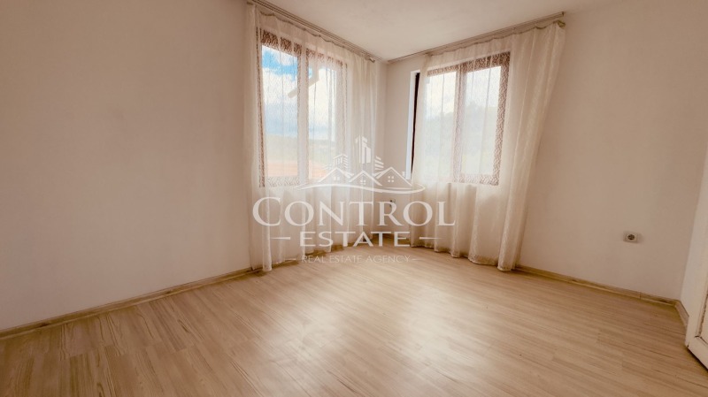 Продава КЪЩА, град Велико Търново, Асенов • 119000 € / 232743.77 лв. • 93061470 1 — Holmes.bg Продава КЪЩА, град Велико Търново, Асенов • 119000 € / 232743.77 лв. • 93061470 1