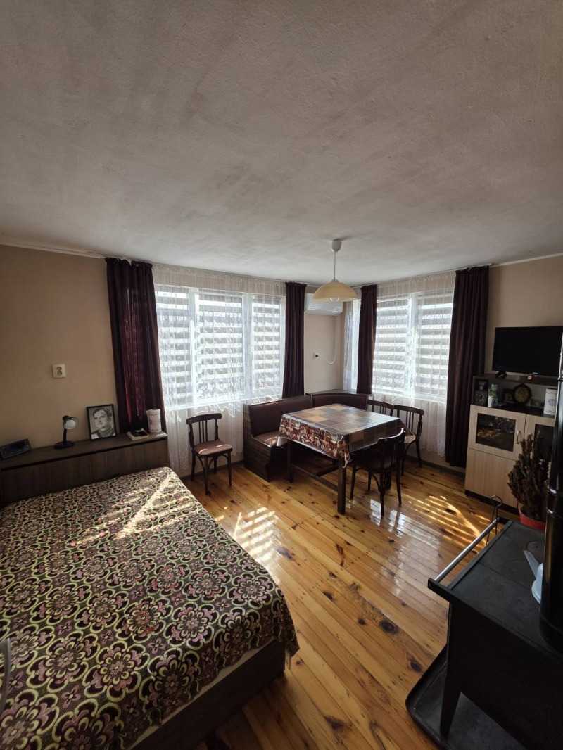 Продава КЪЩА, област Видин, гр. Кула • 45000 € • 99306862 1 — Holmes.bg Продава КЪЩА, област Видин, гр. Кула • 45000 € • 99306862 1