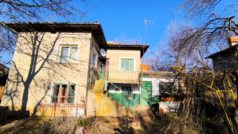 Продава КЪЩА, област Русе, с. Церовец • 10499 € / 20534.26 лв. • 38414066 1 — Holmes.bg Продава КЪЩА, област Русе, с. Церовец • 10499 € / 20534.26 лв. • 38414066 1