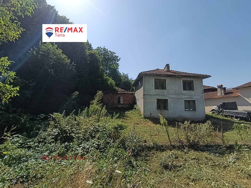 Продава КЪЩА, област Ловеч, с. Балканец • 24999 € • 23780173 1 — Holmes.bg Продава КЪЩА, област Ловеч, с. Балканец • 24999 € • 23780173 1