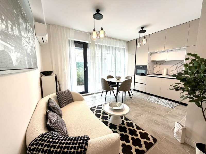 Продава 2-СТАЕН, град Варна, к.к. Св.Св. Константин и Елена • 138500 € / 270882.46 лв. • 78105895 1 — Holmes.bg Продава 2-СТАЕН, град Варна, к.к. Св.Св. Константин и Елена • 138500 € / 270882.46 лв. • 78105895 1