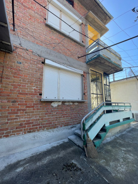 КЪЩА, 240 m2 - Holmes.bg КЪЩА, 240 m2