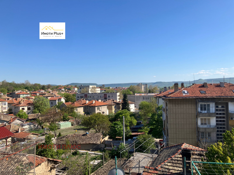 Продава КЪЩА, област Шумен, гр. Нови пазар • 120000 € • 40779255 1 — Holmes.bg Продава КЪЩА, област Шумен, гр. Нови пазар • 120000 € • 40779255 1