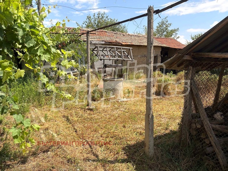 Продава КЪЩА, област Пловдив, с. Беловица • 42000 € • 47249378 1 — Holmes.bg Продава КЪЩА, област Пловдив, с. Беловица • 42000 € • 47249378 1