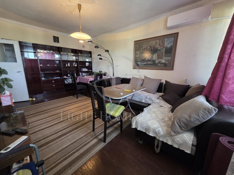 Продава 3-СТАЕН, област Пловдив, гр. Хисаря • 155980 € / 305070.36 лв. • 64910490 1 — Holmes.bg Продава 3-СТАЕН, област Пловдив, гр. Хисаря • 155980 € / 305070.36 лв. • 64910490 1