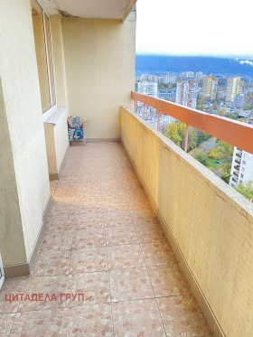 Продава 3-стаен, град София