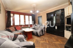 Продава Етаж от къща, град София
