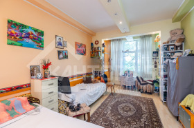 Обява Продава 3-СТАЕН,град Варна, Център