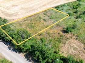 ПАРЦЕЛ, 878 m2 - Holmes.bg ПАРЦЕЛ, 878 m2