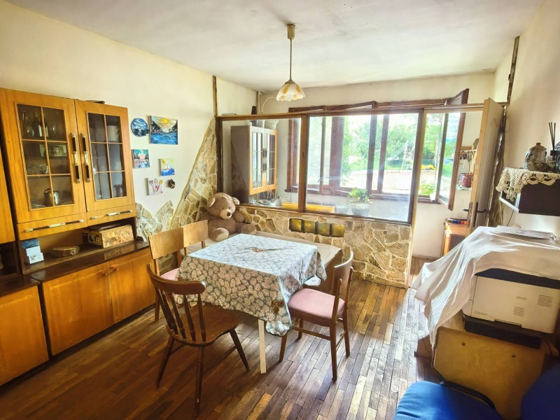 Продава 2-СТАЕН, град София, Дървеница • 150000 € / 293374.50 лв. • 81770556 1 — Holmes.bg Продава 2-СТАЕН, град София, Дървеница • 150000 € / 293374.50 лв. • 81770556 1