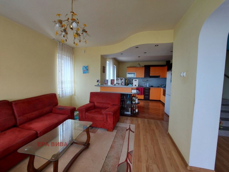 Продава КЪЩА, град Варна, м-т Боровец - север • 350000 € • 25772976 1 — Holmes.bg Продава КЪЩА, град Варна, м-т Боровец - север • 350000 € • 25772976 1