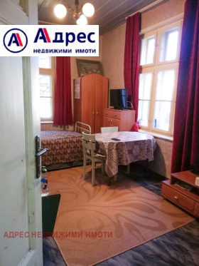 Продажба на четеристайни апартаменти в град Велико Търново - изображение 9 