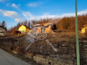 ПАРЦЕЛ, 2 400 m2 - Holmes.bg ПАРЦЕЛ, 2 400 m2