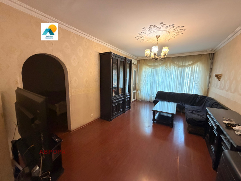 Продава 3-СТАЕН, град София, Надежда 2 • 249500 € / 487979.58 лв. • 52402493 1 — Holmes.bg Продава 3-СТАЕН, град София, Надежда 2 • 249500 € / 487979.58 лв. • 52402493 1