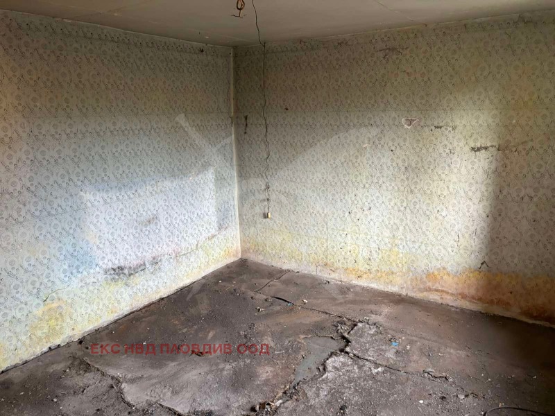 Продава КЪЩА, област Пловдив, с. Искра • 32000 € / 62586.56 лв. • 45373805 1 — Holmes.bg Продава КЪЩА, област Пловдив, с. Искра • 32000 € / 62586.56 лв. • 45373805 1