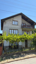 Продава Къща област Монтана , гр. Вършец , 184 кв.м | 80307218 — Imoti.com Продава Къща област Монтана , гр. Вършец , 184 кв.м | 80307218