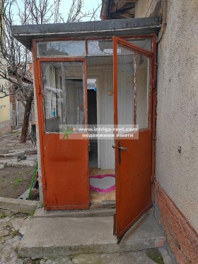Продажба на къщи в град Хасково - изображение 20 