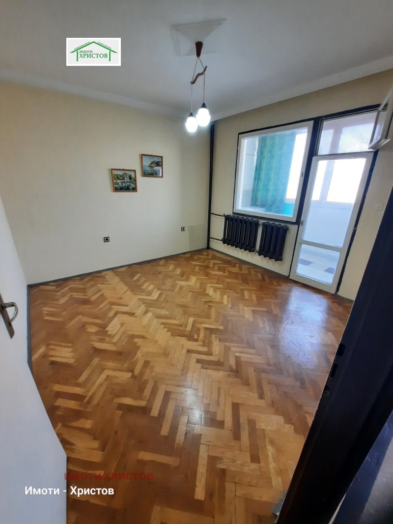 Продава 2-СТАЕН, град Шумен, 5-ти полк • 88000 € / 172113.04 лв. • 75590040 1 — Holmes.bg Продава 2-СТАЕН, град Шумен, 5-ти полк • 88000 € / 172113.04 лв. • 75590040 1