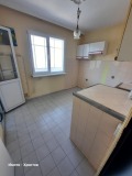 Продава 2-СТАЕН, град Шумен, 5-ти полк • 88000 € / 172113.04 лв. • 75590040 6 — Holmes.bg Продава 2-СТАЕН, град Шумен, 5-ти полк • 88000 € / 172113.04 лв. • 75590040 6