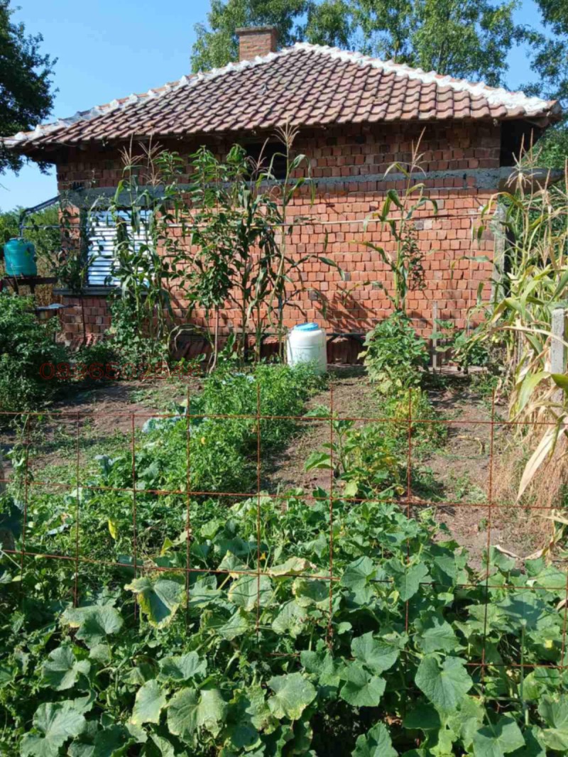 Продава КЪЩА, област Монтана, с. Киселево • 32000 € / 62586.56 лв. • 96396842 1 — Holmes.bg Продава КЪЩА, област Монтана, с. Киселево • 32000 € / 62586.56 лв. • 96396842 1
