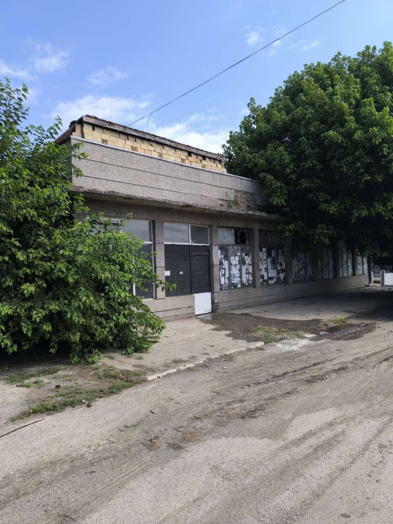 Продава МАГАЗИН, област Велико Търново, гр. Полски Тръмбеш • 10500 € / 20536.22 лв. • 49559797 1 — Holmes.bg Продава МАГАЗИН, област Велико Търново, гр. Полски Тръмбеш • 10500 € / 20536.22 лв. • 49559797 1