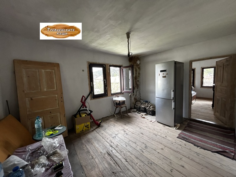 Продава ЕТАЖ ОТ КЪЩА, област Габрово, гр. Трявна • 54900 € / 107375.07 лв. • 17883273 1 — Holmes.bg Продава ЕТАЖ ОТ КЪЩА, област Габрово, гр. Трявна • 54900 € / 107375.07 лв. • 17883273 1