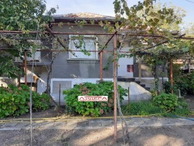 Продава къща област Пловдив с. Ново село - [1] 