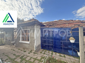 Продава Къща, с. Ружица
