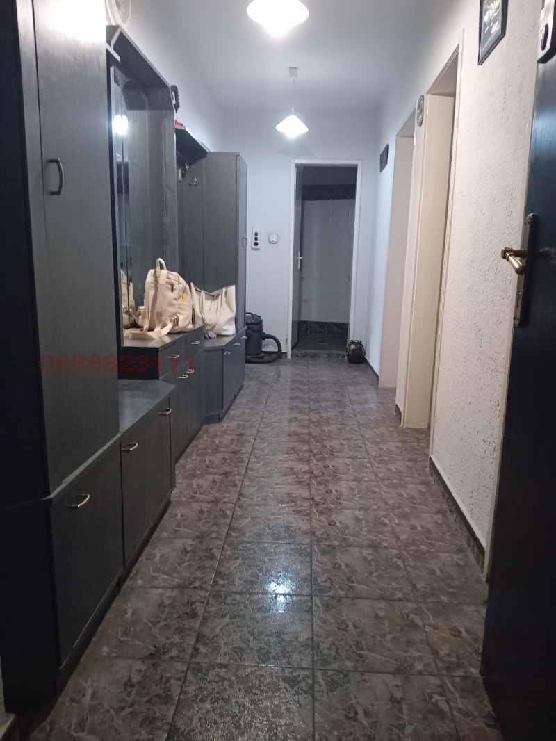 Продава 3-СТАЕН, град Русе, Център • 135000 € / 264037.05 лв. • 57924329 1 — Holmes.bg Продава 3-СТАЕН, град Русе, Център • 135000 € / 264037.05 лв. • 57924329 1