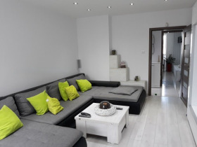 3-СТАЕН, 90 m2 - Holmes.bg 3-СТАЕН, 90 m2