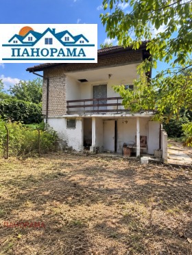 Продава Къща, с. Белащица