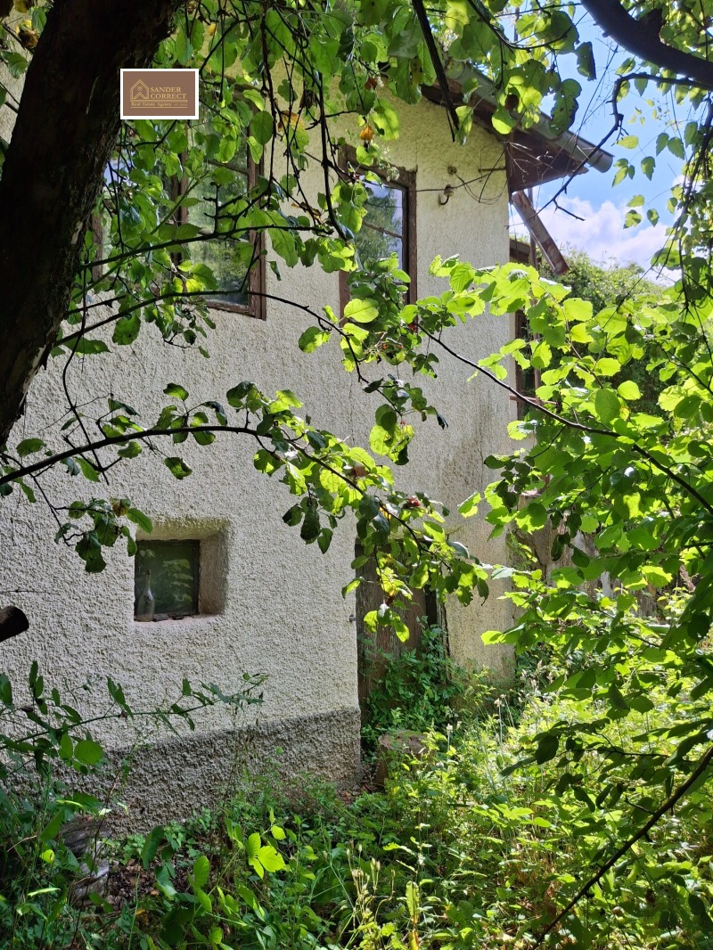 Продава КЪЩА, област Перник, с. Горна Диканя • 39800 € • 19929301 1 — Holmes.bg Продава КЪЩА, област Перник, с. Горна Диканя • 39800 € • 19929301 1