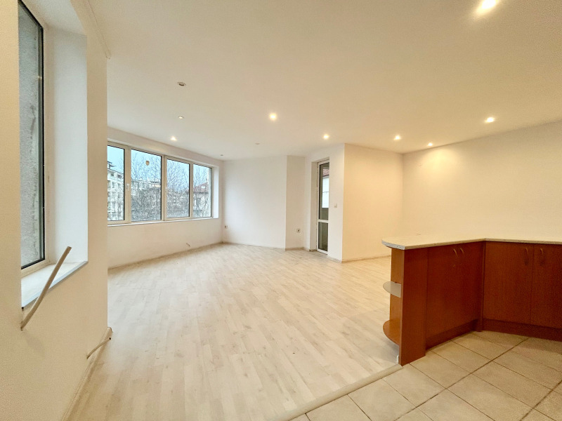 Продава 3-СТАЕН, град София, Манастирски ливади • 219899 € / 430085.06 лв. • 63335165 1 — Holmes.bg Продава 3-СТАЕН, град София, Манастирски ливади • 219899 € / 430085.06 лв. • 63335165 1